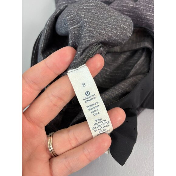 Lululemon women's 8 grey heathered black clip in tank top athletic tie back - Picture 6 of 8